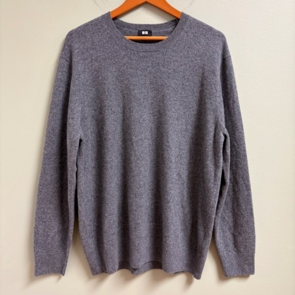Uniqlo Mens Cashmere Sweater Size XL Gray Quiet Luxury Crew Neck Preppy Neutral